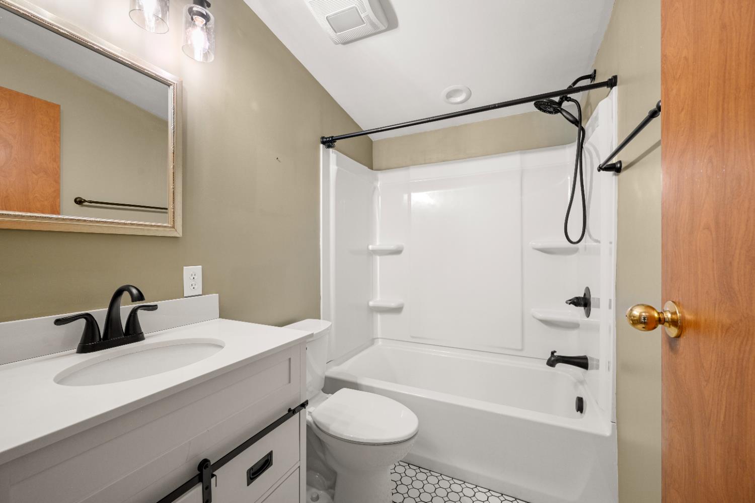 8981 Highway 101 Sunman, IN 47041 - Photo 23 of 40