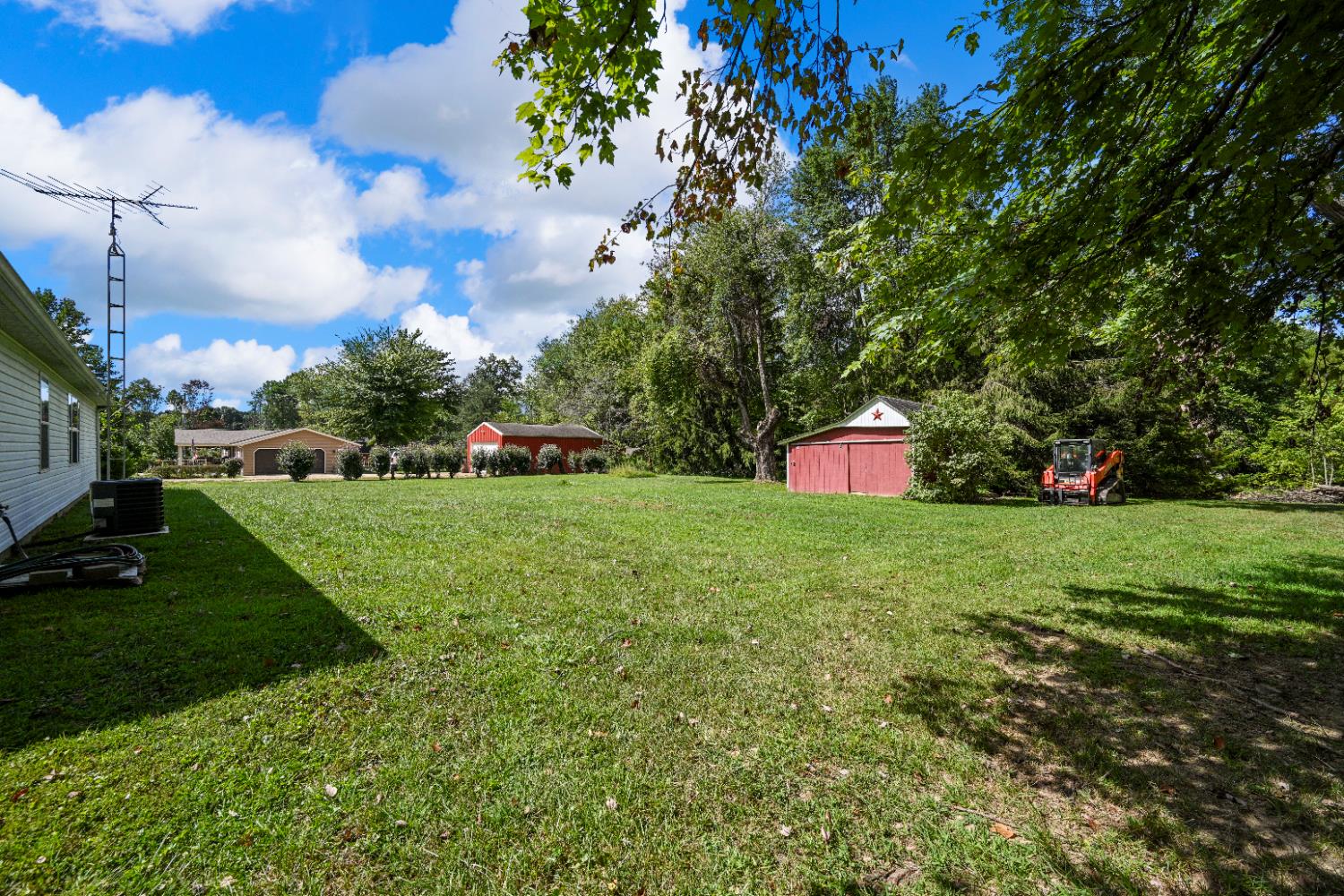 8981 Highway 101 Sunman, IN 47041 - Photo 30 of 40