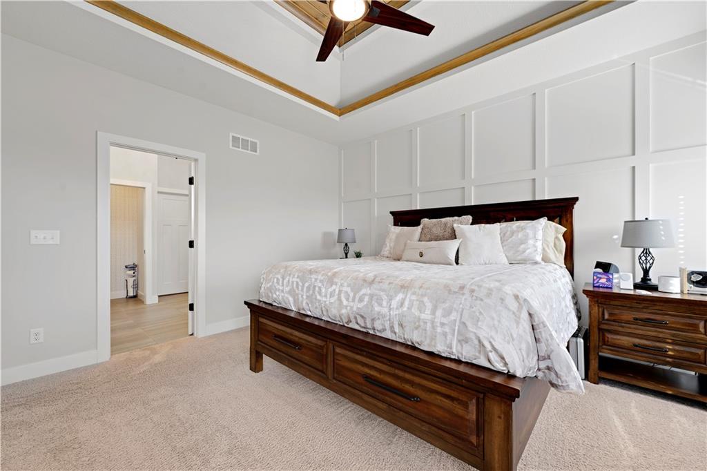 1433 Woodland Road Greenwood, MO 64034 - Photo 16 of 33