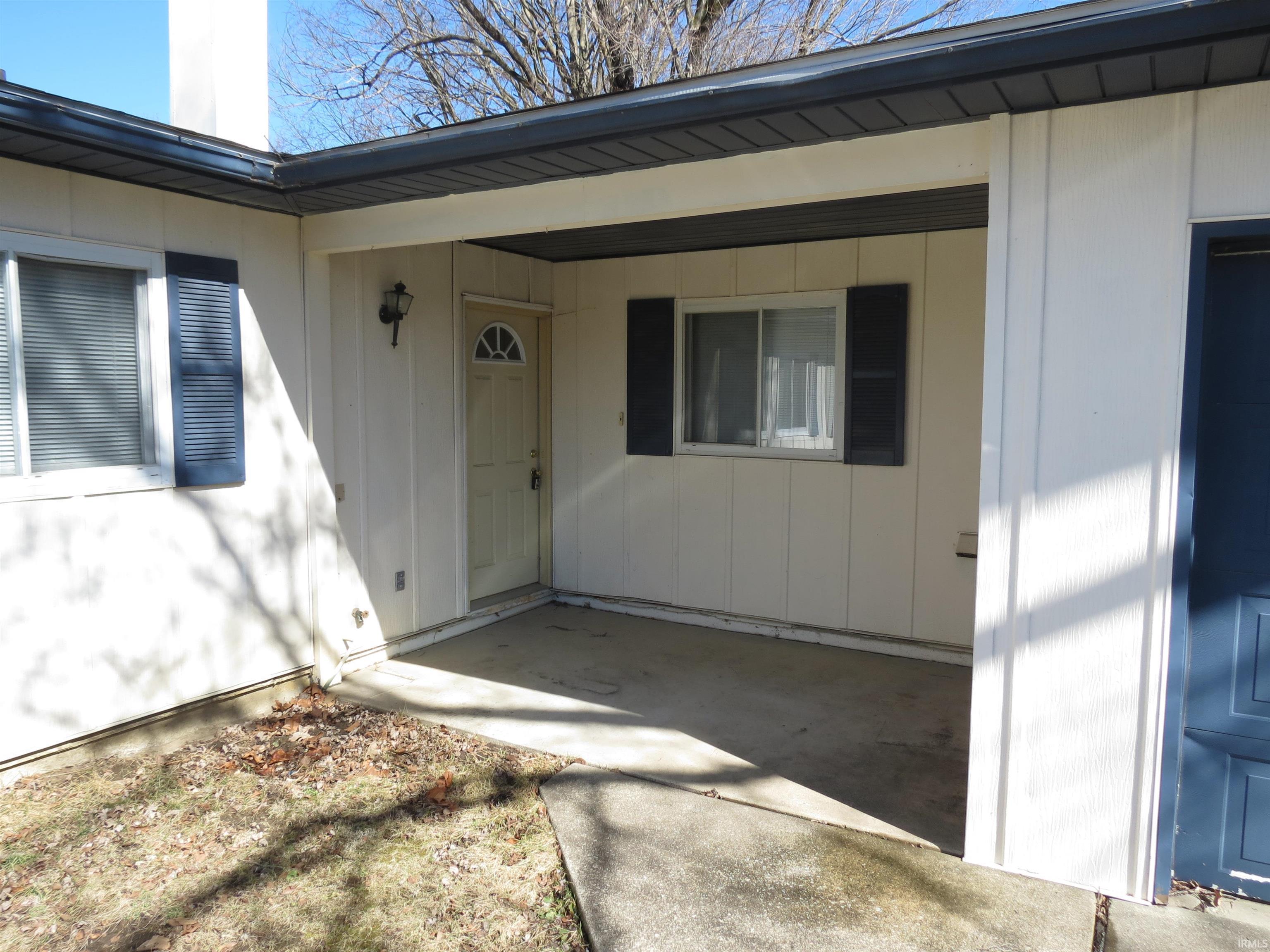 2102 Cannon Circle Peru, IN 46970 - Photo 2 of 12