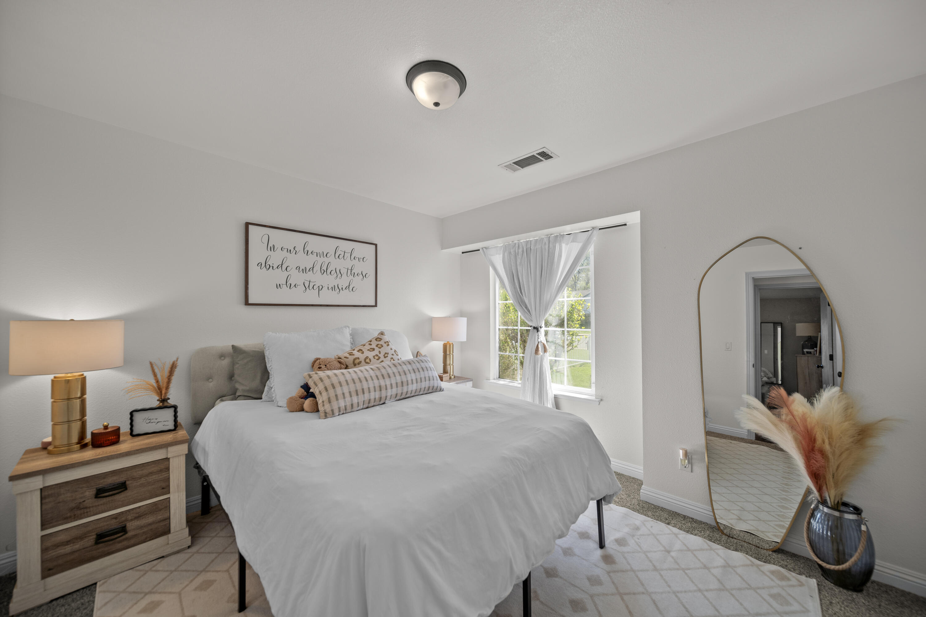 3386 Lyndsey Lane Anderson, CA 96007 - Photo 11 of 30 DSC07755