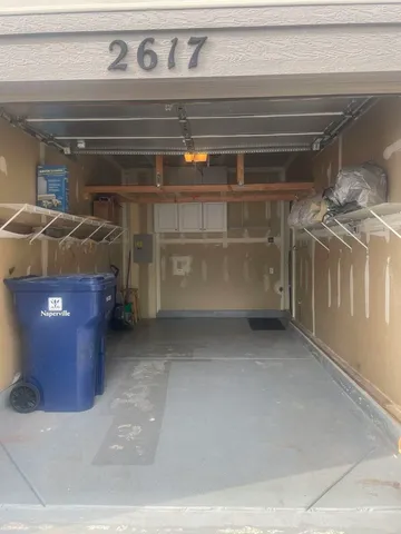 $2,475 | 2617 Carrolwood Road, Unit 2617, Naperville, IL 60540