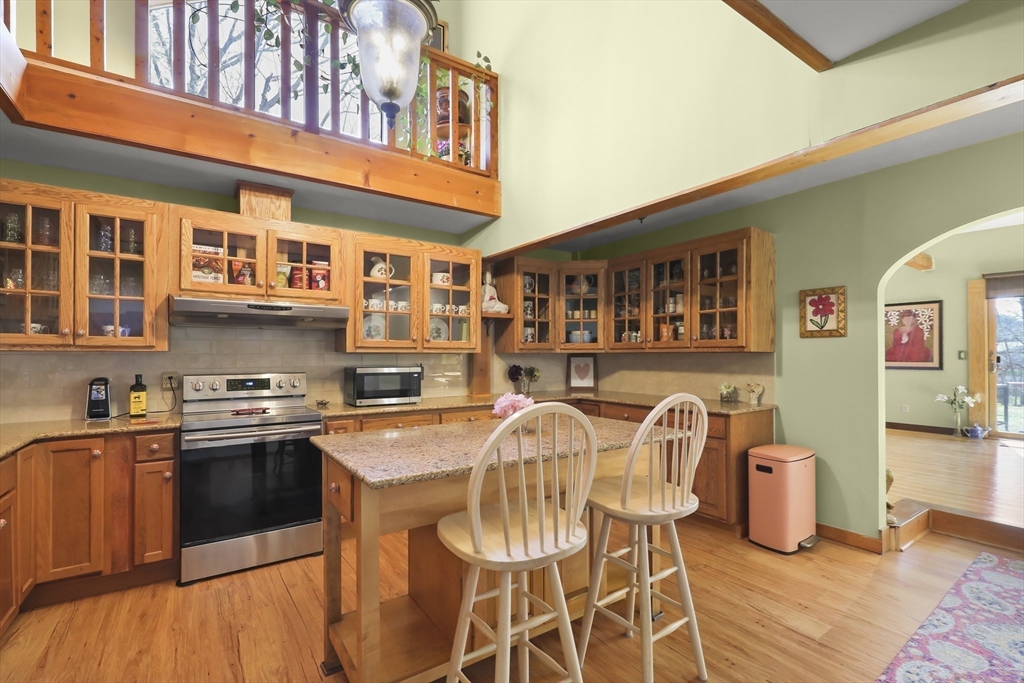 92 Carver Road Plymouth, MA 02360 - Photo 19 of 32