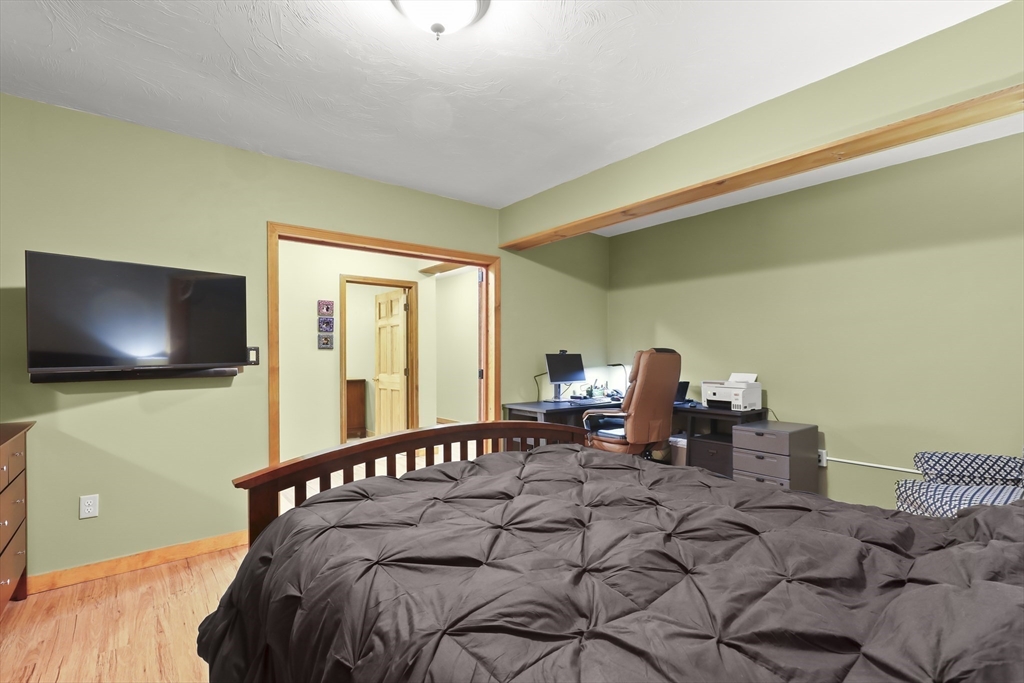 92 Carver Road Plymouth, MA 02360 - Photo 24 of 32