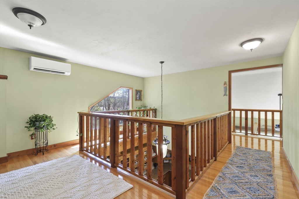 92 Carver Road Plymouth, MA 02360 - Photo 5 of 32