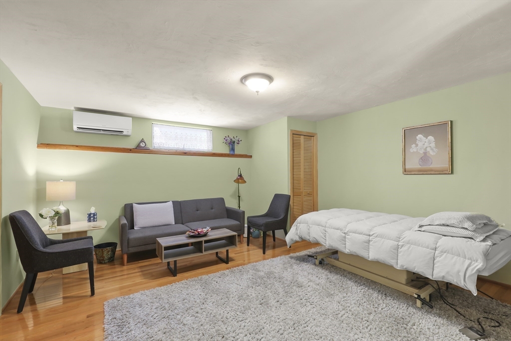 92 Carver Road Plymouth, MA 02360 - Photo 7 of 32