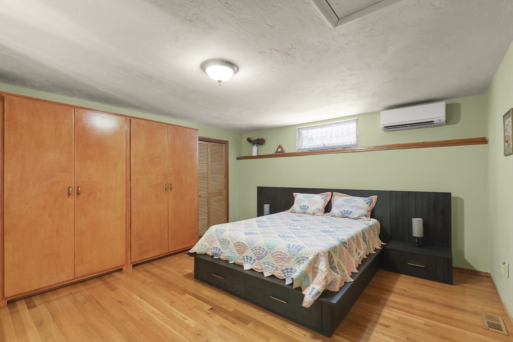 92 Carver Road Plymouth, MA 02360 - Photo 10 of 32