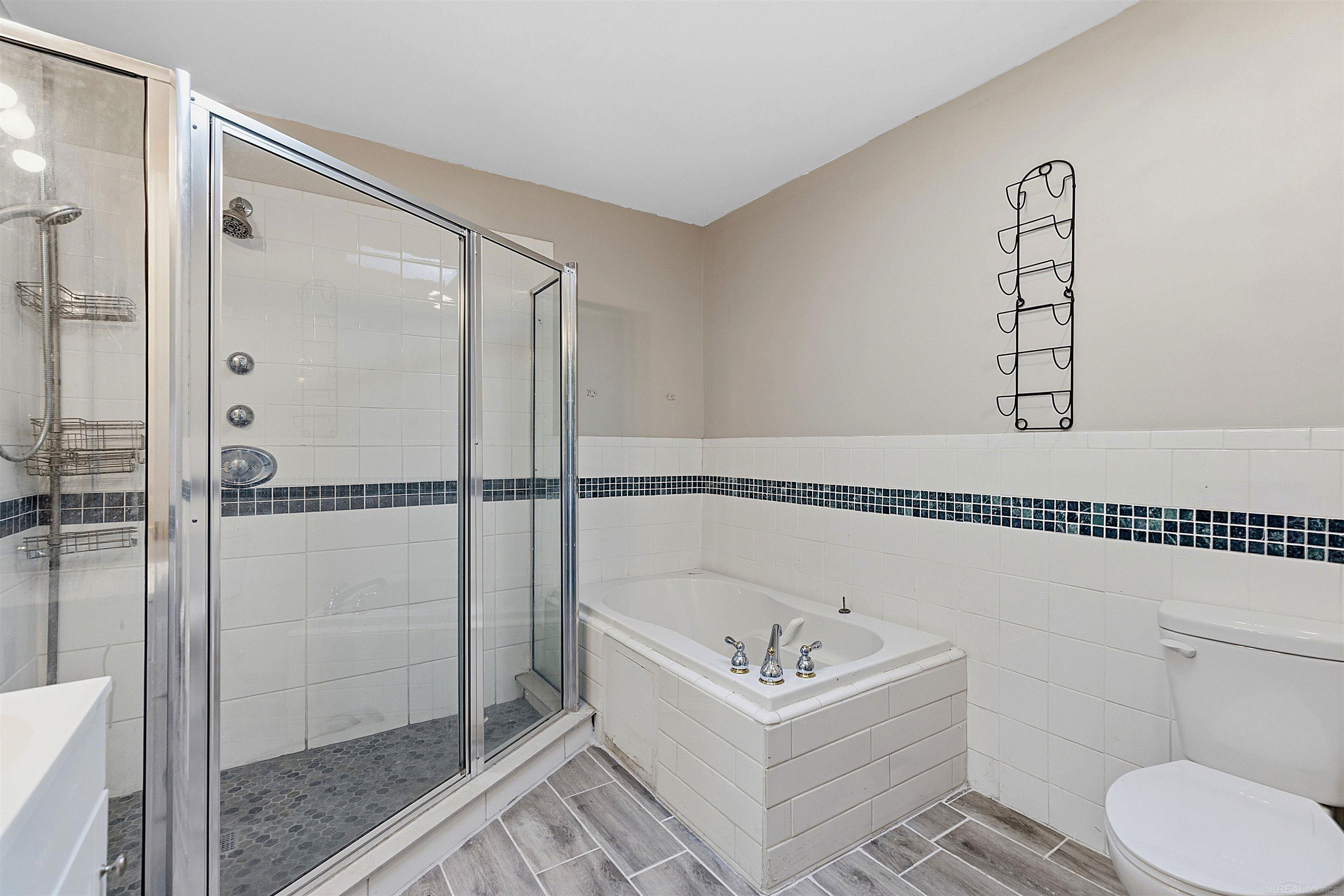 51613 Sass Road New Baltimore, MI 48047 - Photo 11 of 40