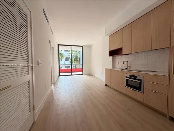 $5,000 | 90 Northeast 32nd Street, Unit 209, Miami, FL 33127