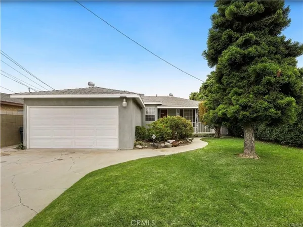 $899 | 1514 West 156th Street, Compton, CA 90220