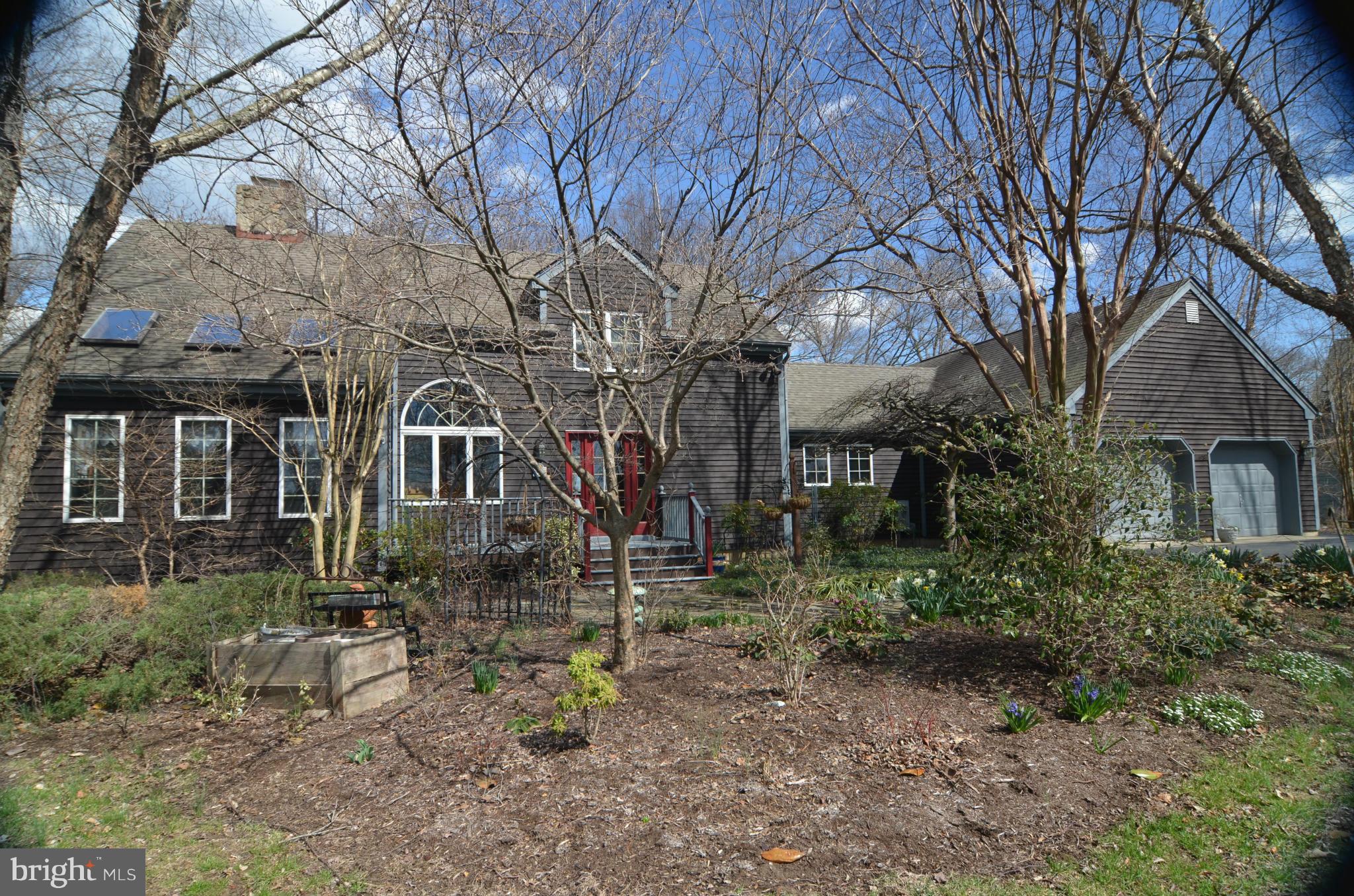 498 Pear Tree Point Road Chestertown, MD 21620 - Photo 29 of 30 Gardens in the front of the home