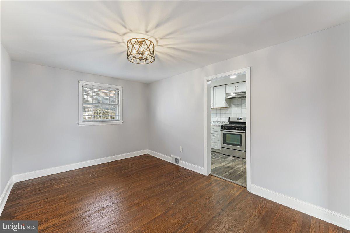 4039 Redden Road Drexel Hill, PA 19026 - Photo 14 of 27 Dining Room