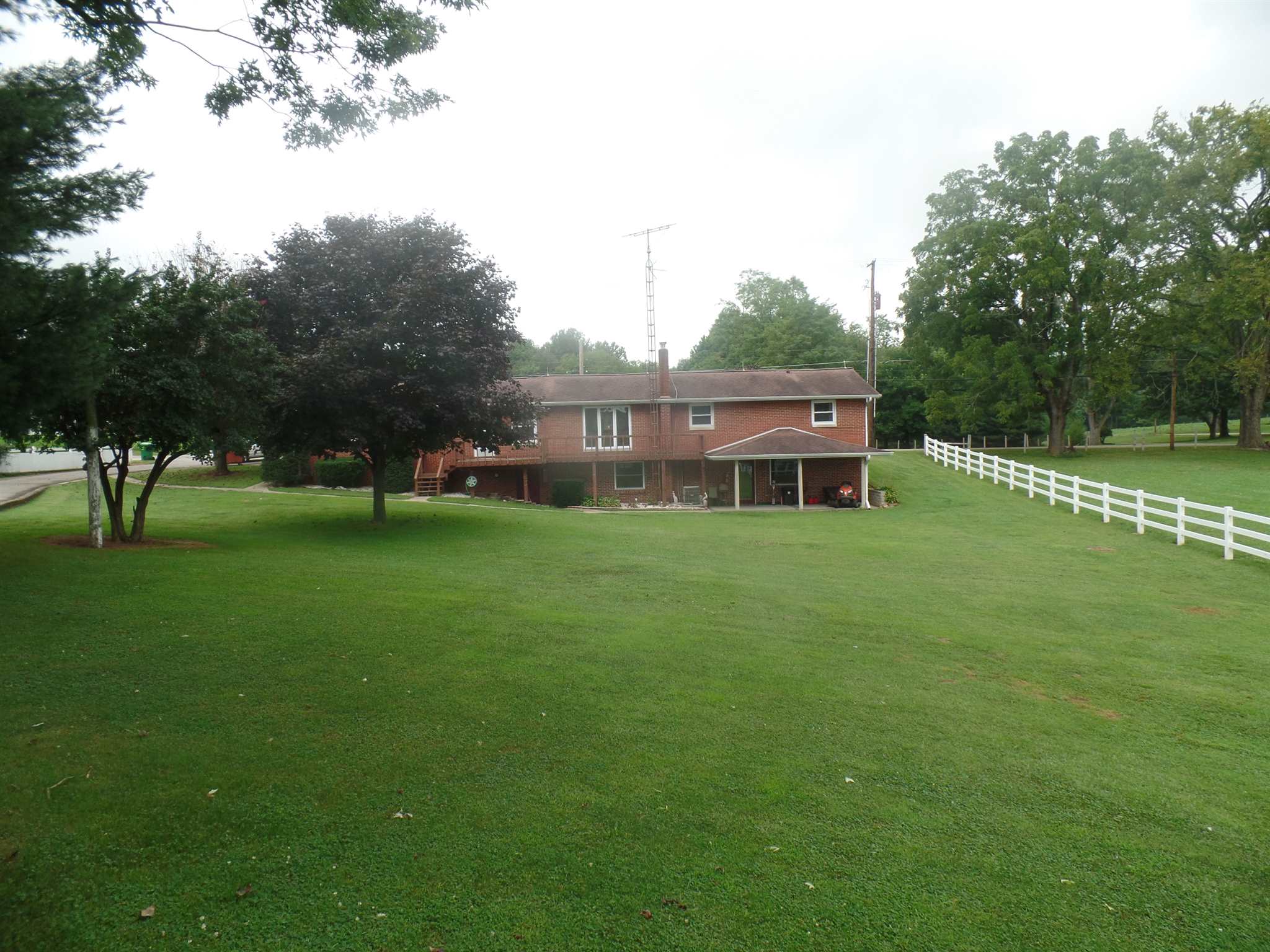 951 South Baseline Road Bloomfield, IN 47424 - Photo 21 of 23