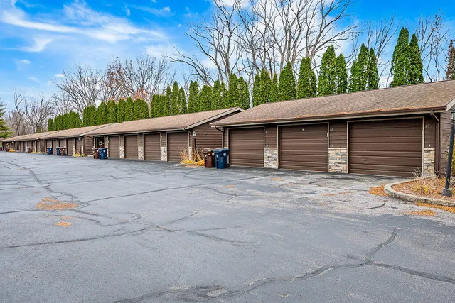 $279,900 | 1309 Lauderdale Place, Onalaska, WI 54650