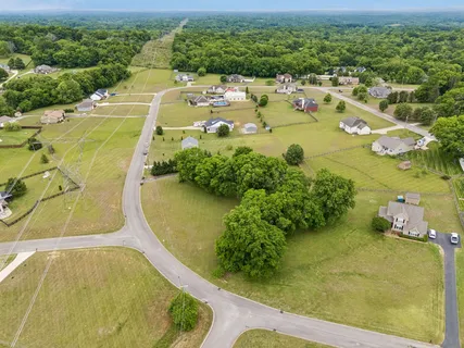 $525,000 | 1399 Standing Stone Circle, Columbia, TN 38401