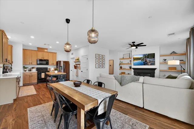 $485,000 | 2119 North Applegate Avenue, Fresno, CA 93737