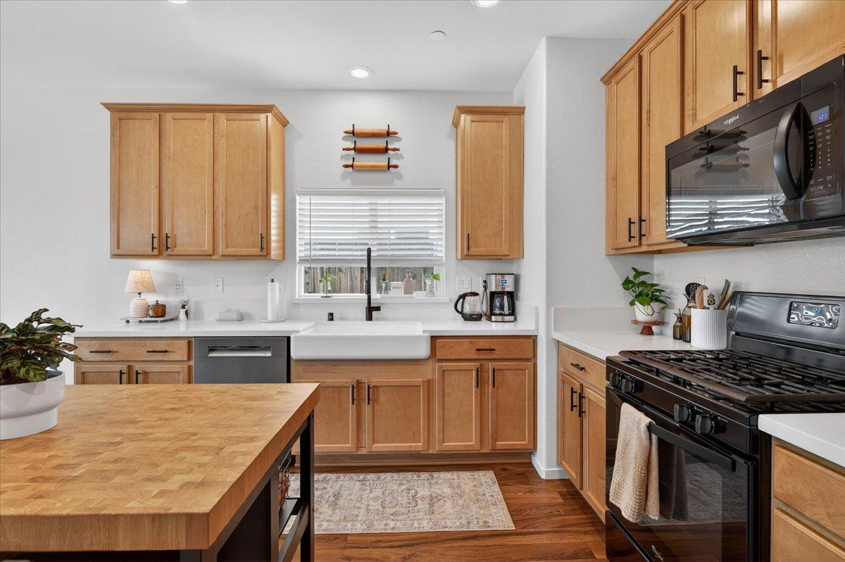 2119 North Applegate Avenue Fresno, CA 93737 - Photo 17 of 54