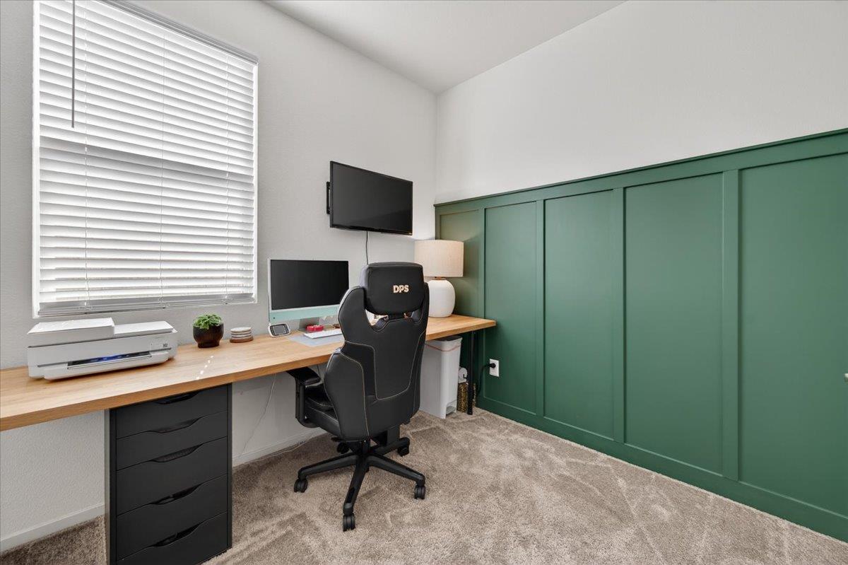 2119 North Applegate Avenue Fresno, CA 93737 - Photo 23 of 54