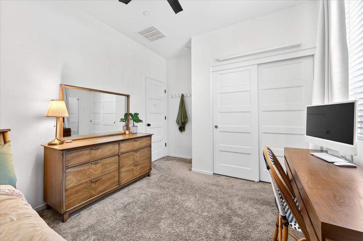 2119 North Applegate Avenue Fresno, CA 93737 - Photo 30 of 54