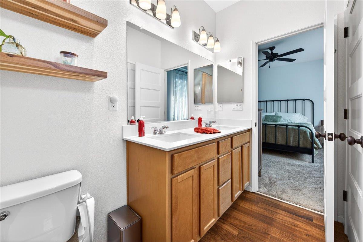 2119 North Applegate Avenue Fresno, CA 93737 - Photo 39 of 54