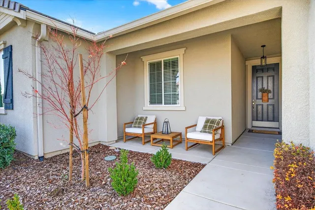 $485,000 | 2119 North Applegate Avenue, Fresno, CA 93737