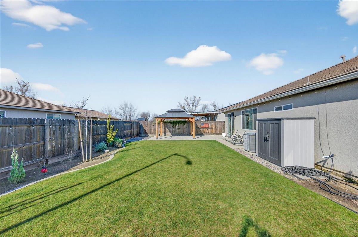 2119 North Applegate Avenue Fresno, CA 93737 - Photo 45 of 54