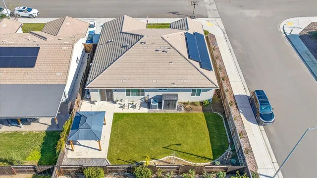 $485,000 | 2119 North Applegate Avenue, Fresno, CA 93737