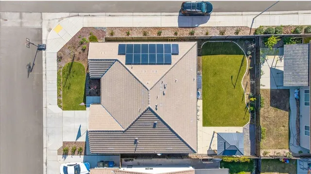 $485,000 | 2119 North Applegate Avenue, Fresno, CA 93737