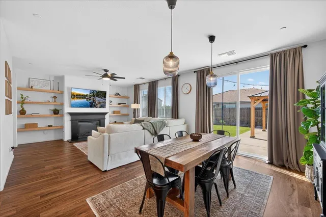 $485,000 | 2119 North Applegate Avenue, Fresno, CA 93737