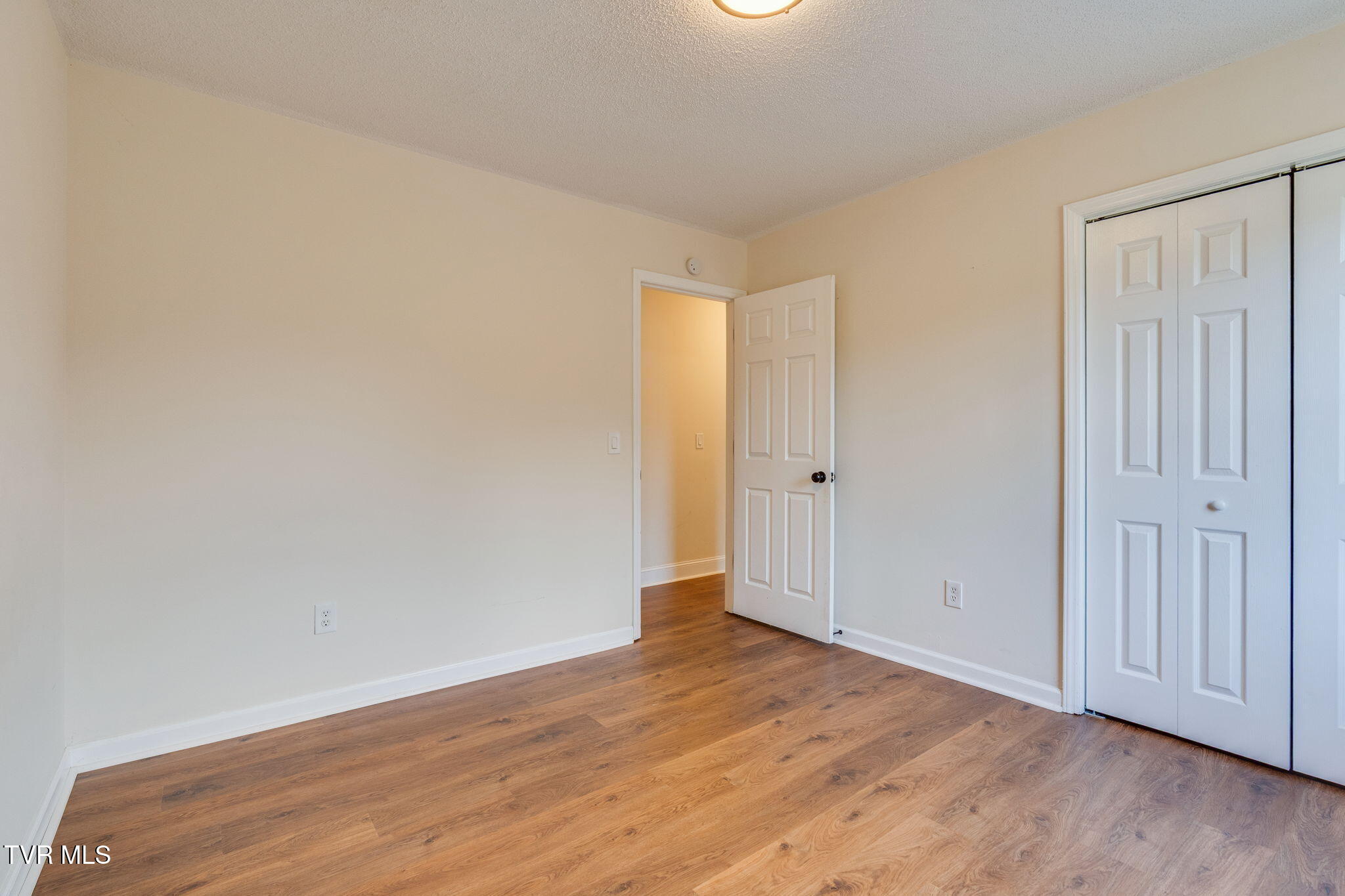 100 Springview Drive Johnson City, TN 37615 - Photo 17 of 30 017