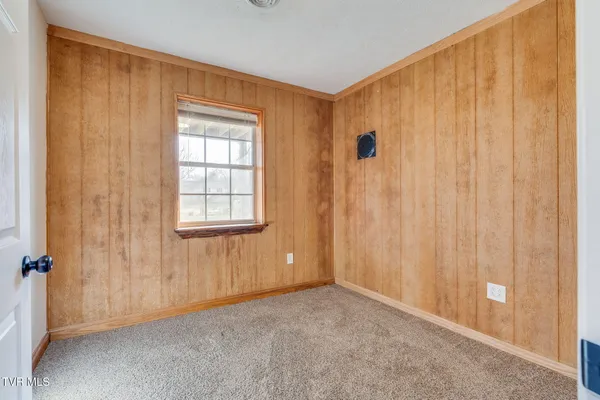 $374,999 | 100 Springview Drive, Johnson City, TN 37615