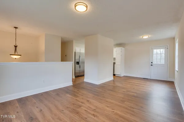 $374,999 | 100 Springview Drive, Johnson City, TN 37615