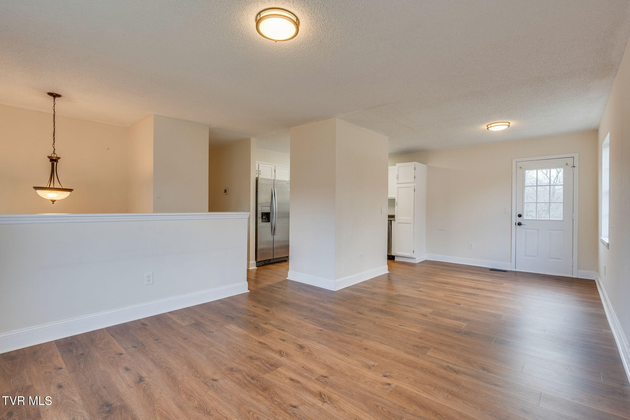 100 Springview Drive Johnson City, TN 37615 - Photo 6 of 30 006