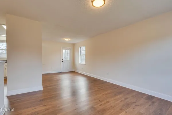 $374,999 | 100 Springview Drive, Johnson City, TN 37615