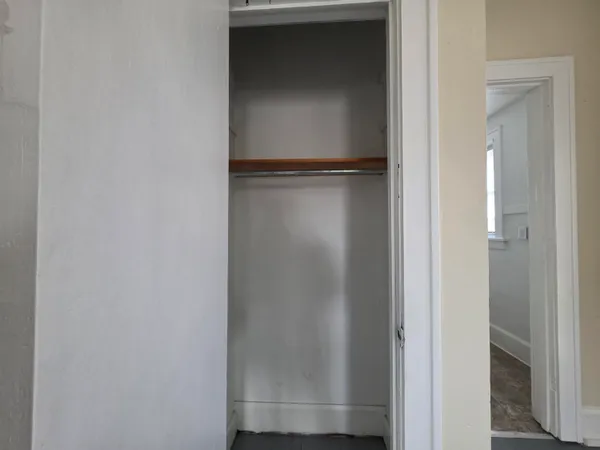 $1,000 | 1515 Taylor Avenue, Unit 3, Racine, WI 53403