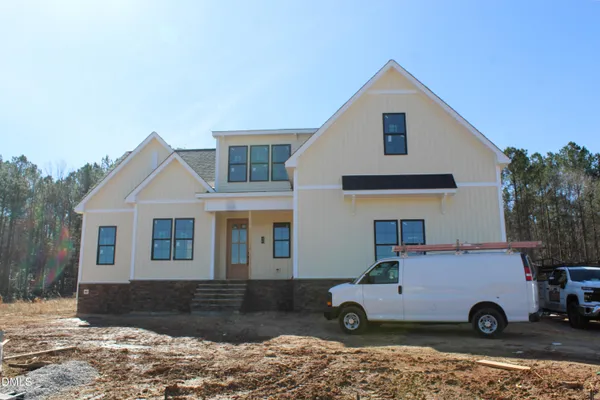 $600,000 | 40 Stream Vw Way, Spring Hope, NC 27882