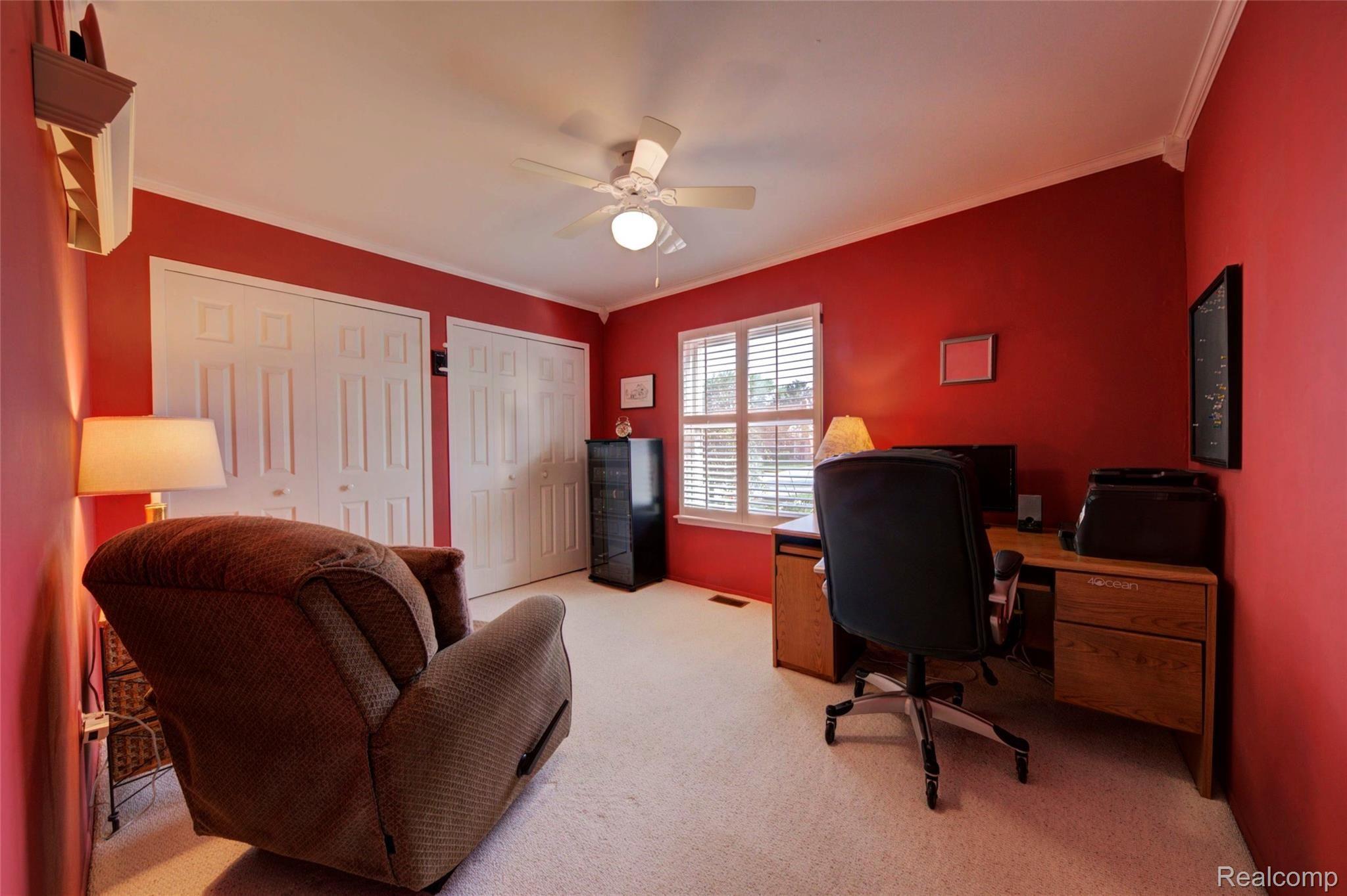 45133 Rector Drive Canton, MI 48188 - Photo 21 of 36 21 Bedroom 2.jpg