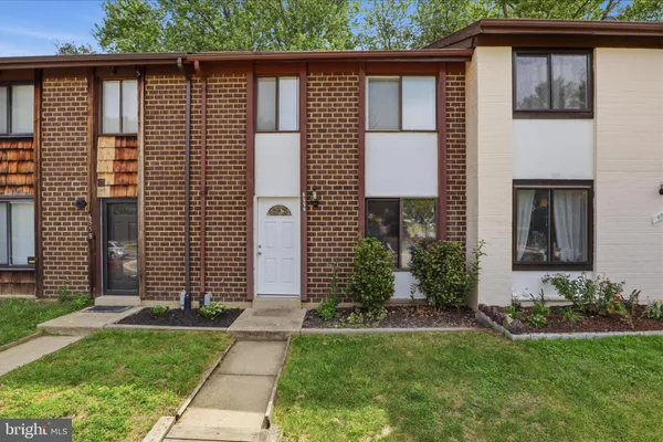 $325,000 | 6556 Pennacook Court, Columbia, MD 21045