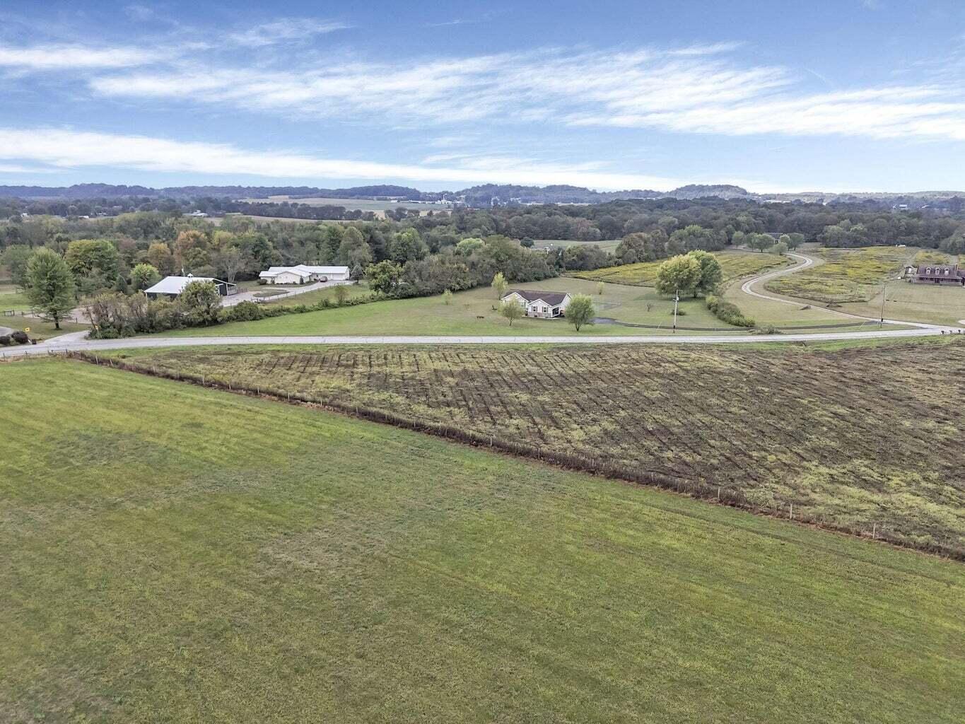 6532 Julian Road Southwest Amanda, OH 43102 - Photo 5 of 15 20250928001628097054000000-o