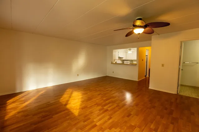 $172,700 | 3320 Louisiana Avenue South, Unit 106, St. Louis Park, MN 55426