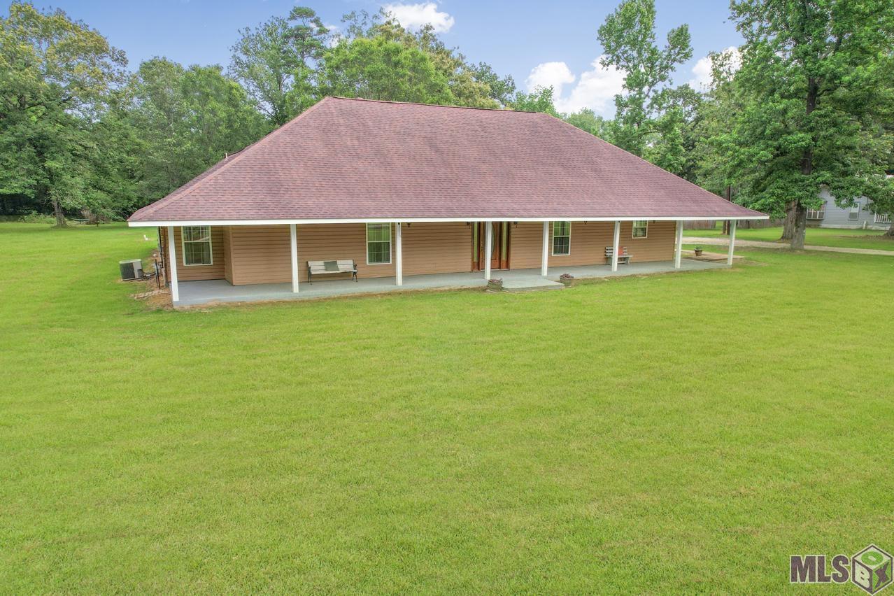 9289 Jennifer Lynn Road Denham Springs, LA 70706 - Photo 1 of 24