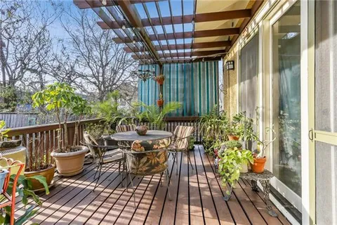 $575,000 | 8220 Apricot Street, New Orleans, LA 70118