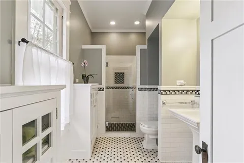 $575,000 | 8220 Apricot Street, New Orleans, LA 70118