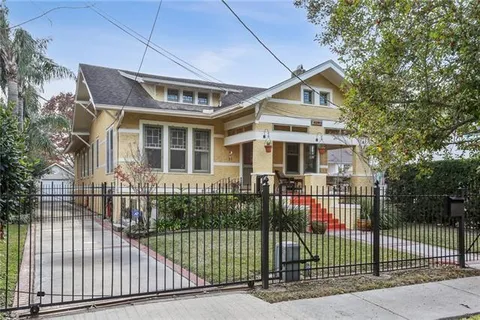 $575,000 | 8220 Apricot Street, New Orleans, LA 70118