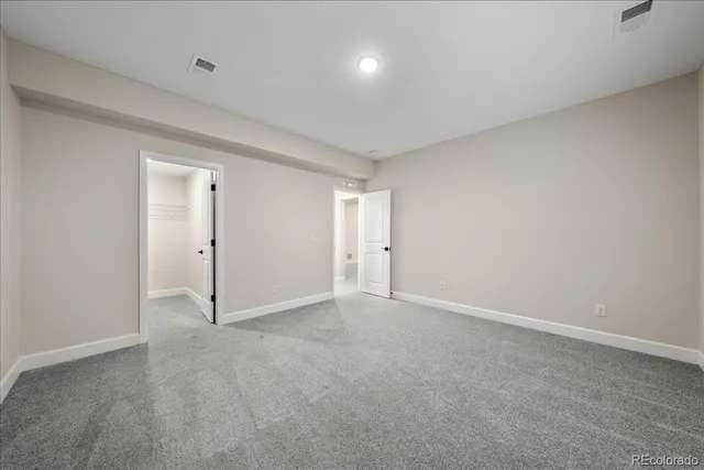 a view of terrace with city view