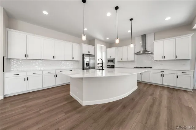 $899,900 | 1335 Alyssa Drive, Timnath, CO 80547