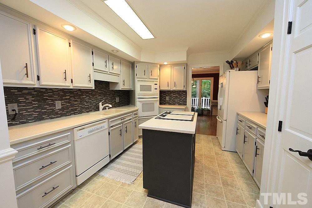1300 Swindon Court Raleigh, NC 27615 - Photo 4 of 13