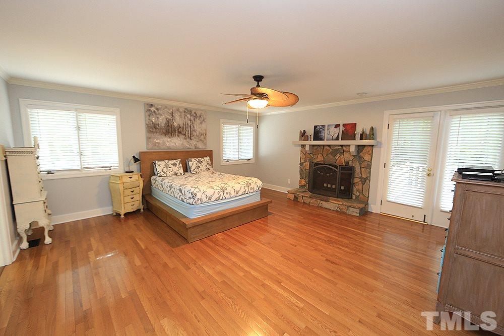 1300 Swindon Court Raleigh, NC 27615 - Photo 6 of 13