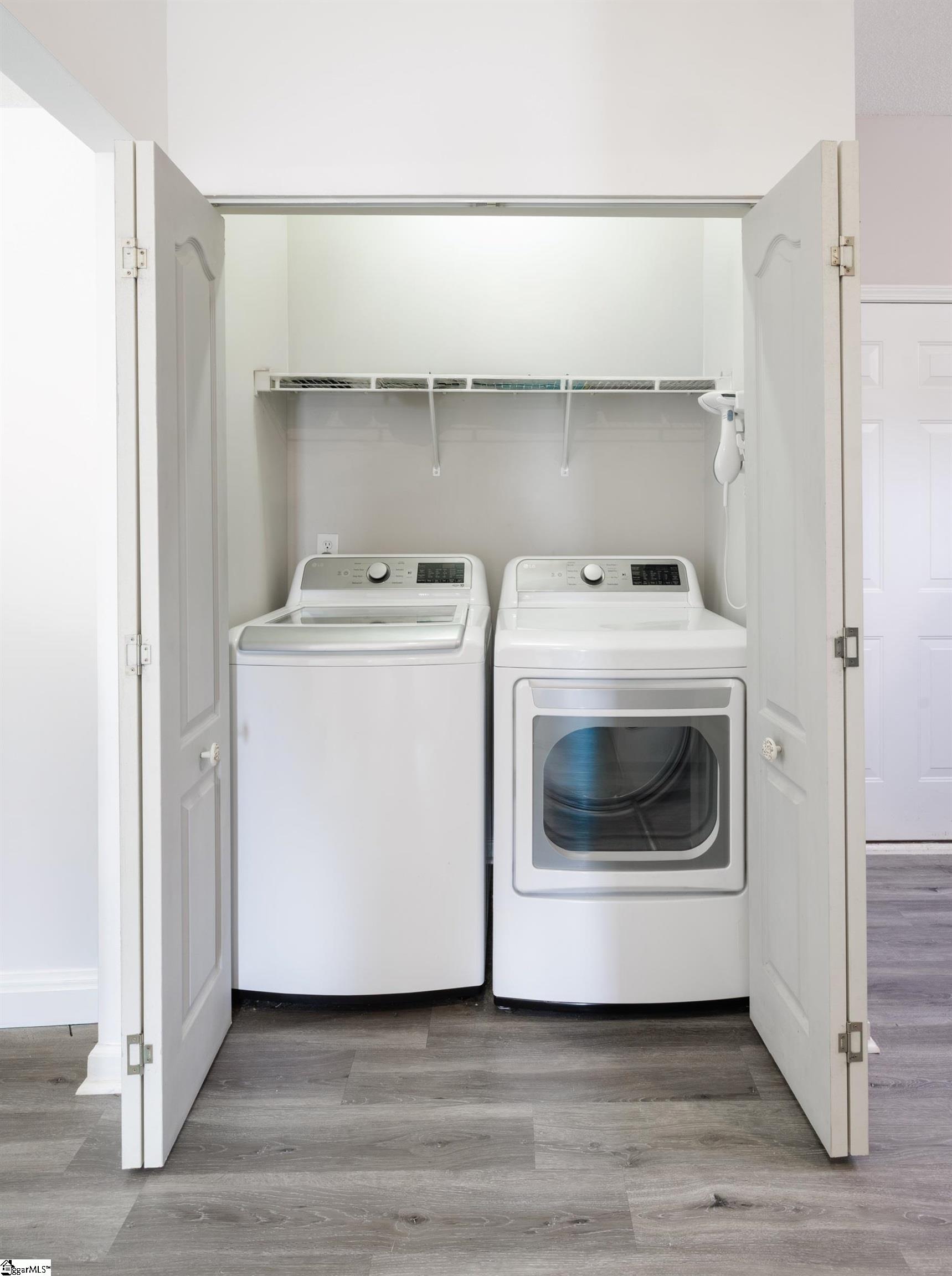 116 Nobska Light Court Simpsonville, SC 29681 - Photo 12 of 34