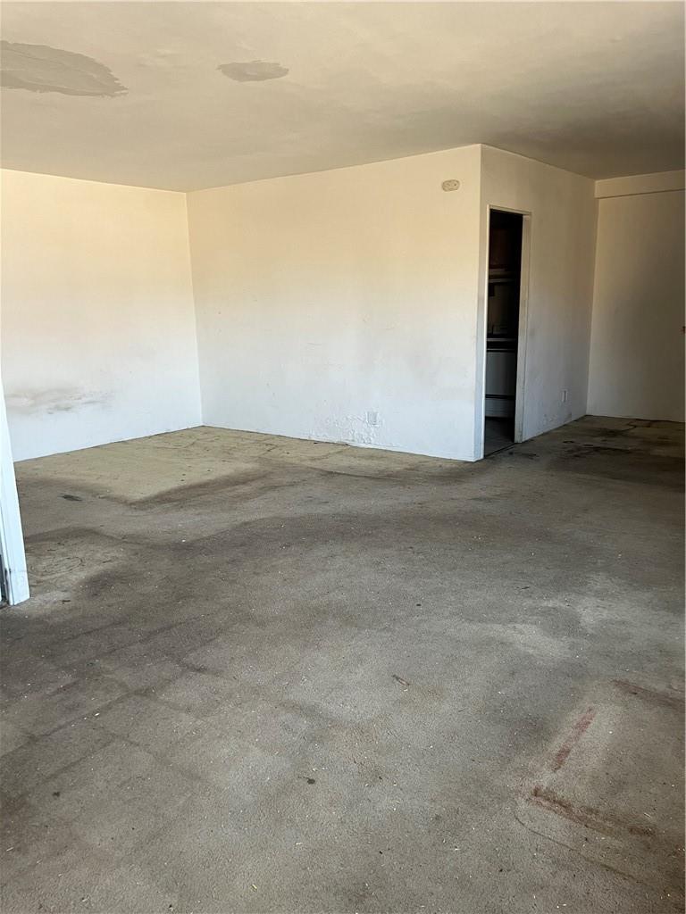 1020 Grand Concourse, Unit 8H Bronx, NY 10451 - Photo 4 of 13 View of unfurnished room